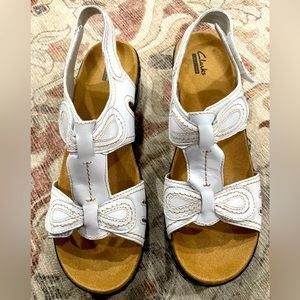 Clarks leather sandals